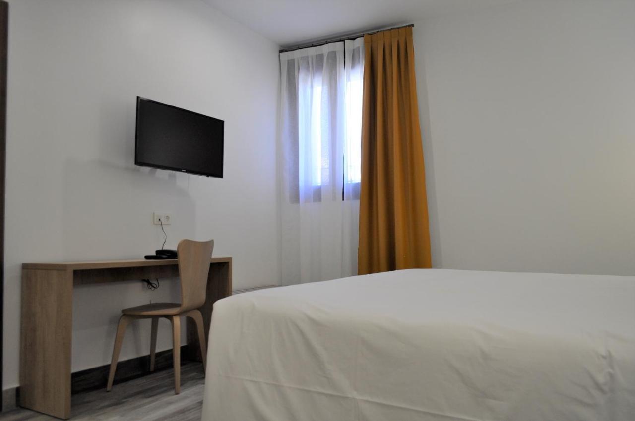 Hostal Restaurante Villa De Brihuega Esterno foto