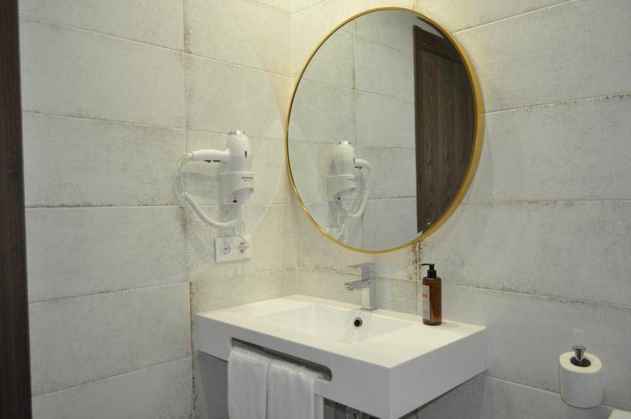 Hostal Restaurante Villa De Brihuega Esterno foto