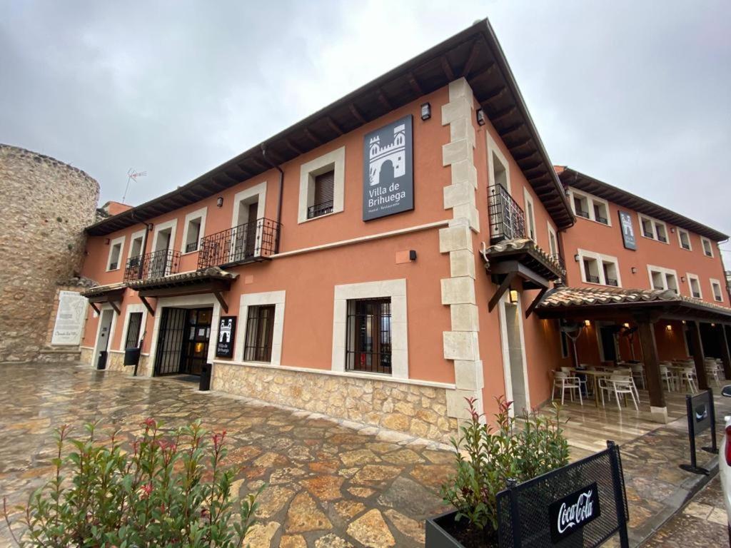 Hostal Restaurante Villa De Brihuega Esterno foto